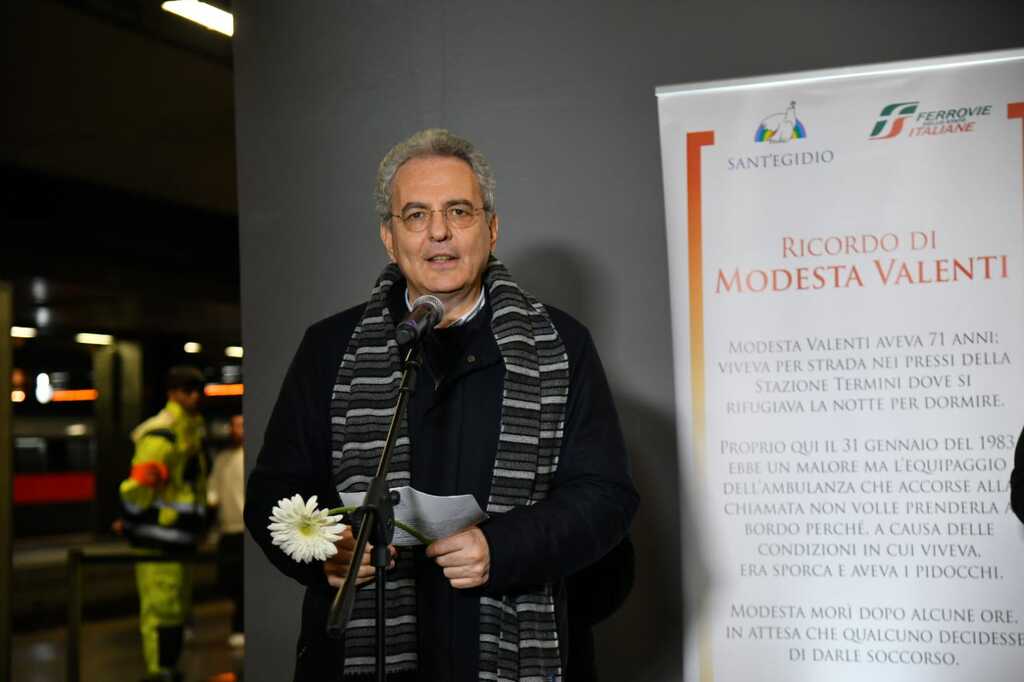 Il ricordo di Modesta Valenti alla Stazione Termini di Roma, dove morì senza soccorsi 42 anni fa. Impagliazzo: Da allora abbiamo appreso che per essere umani bisogna proteggere chi è solo
